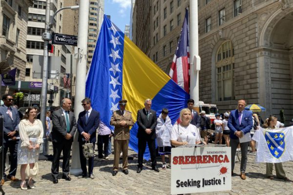 Kommemoration in New York am 11. Juli – Tag des Völkermords an den Bosniaken in Srebrenica
